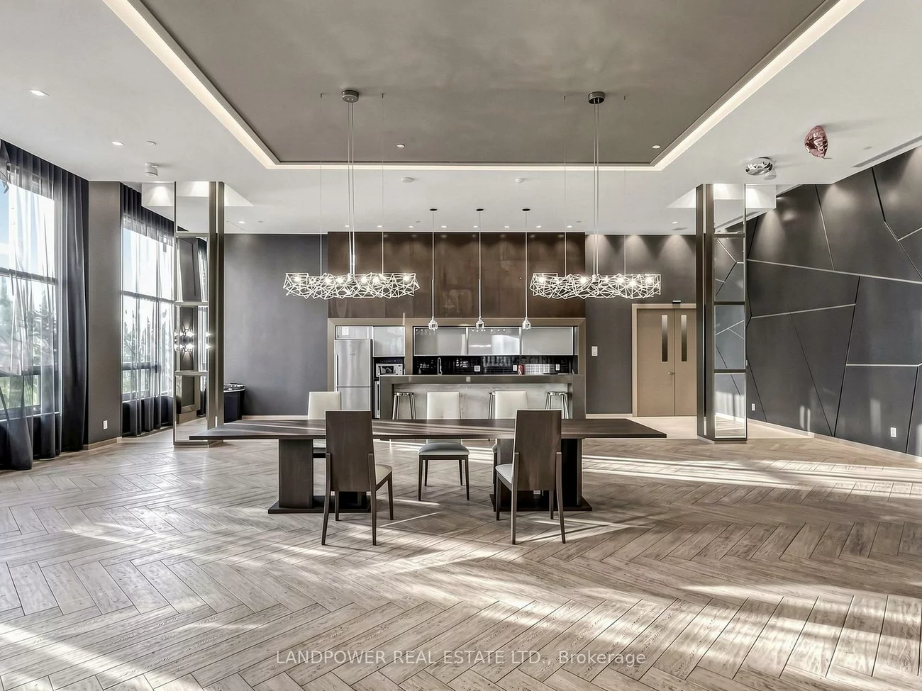 18, Uptown, Unionville, Markham