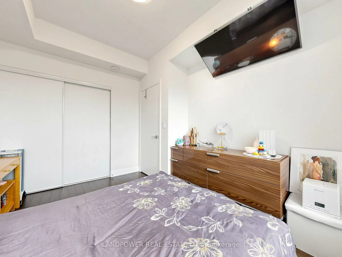 18, Uptown, Unionville, Markham