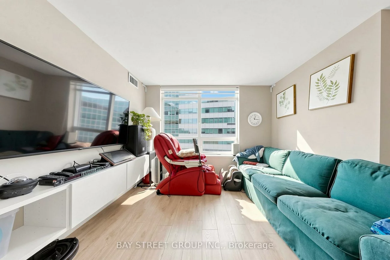 55, South Town Centre, Unionville, Markham