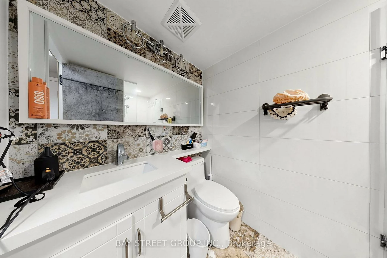 55, South Town Centre, Unionville, Markham