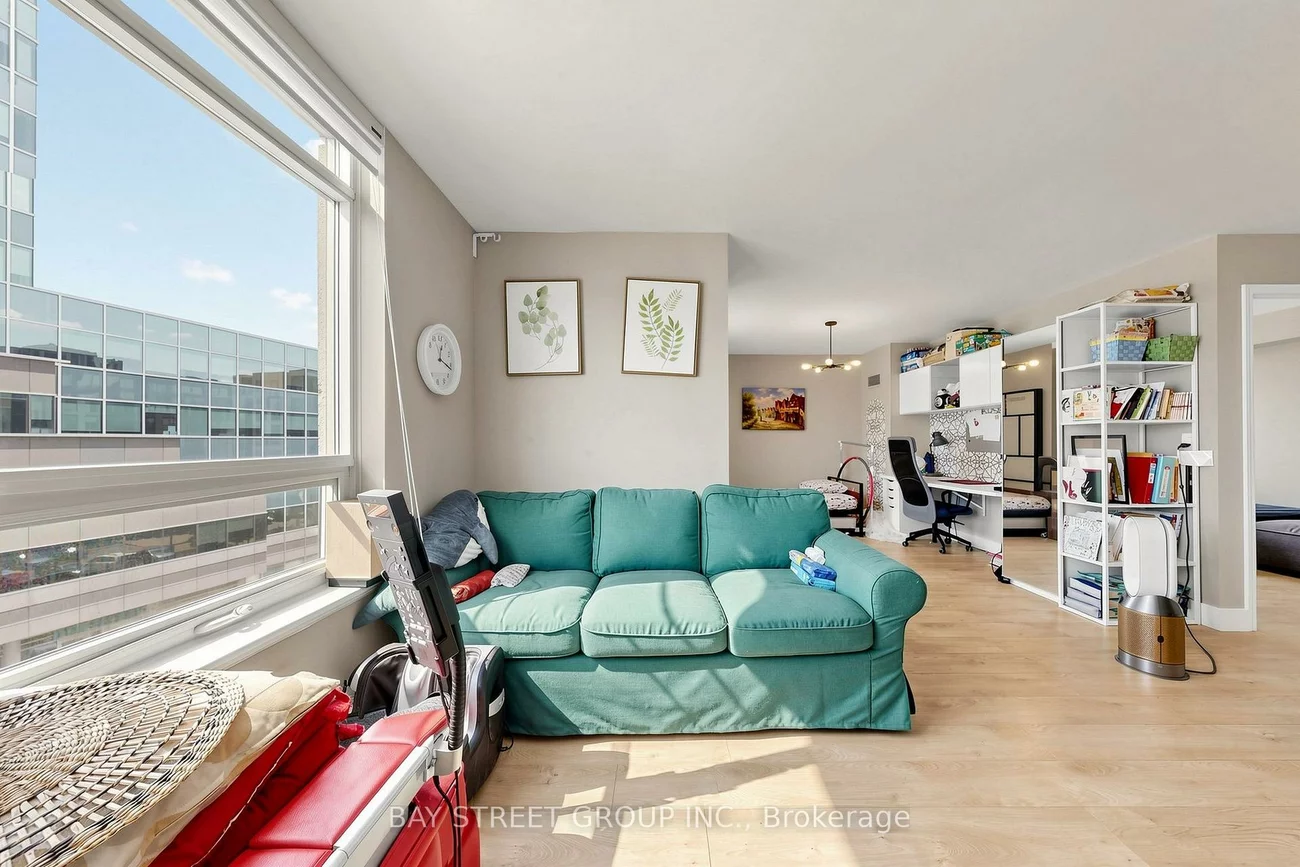 55, South Town Centre, Unionville, Markham