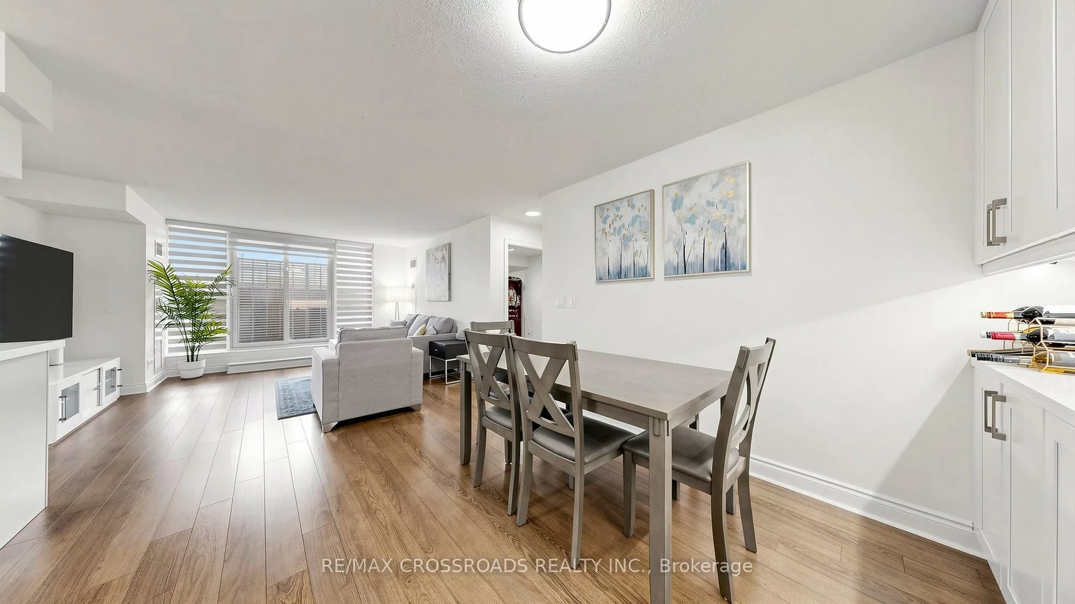23, Cox, Unionville, Markham