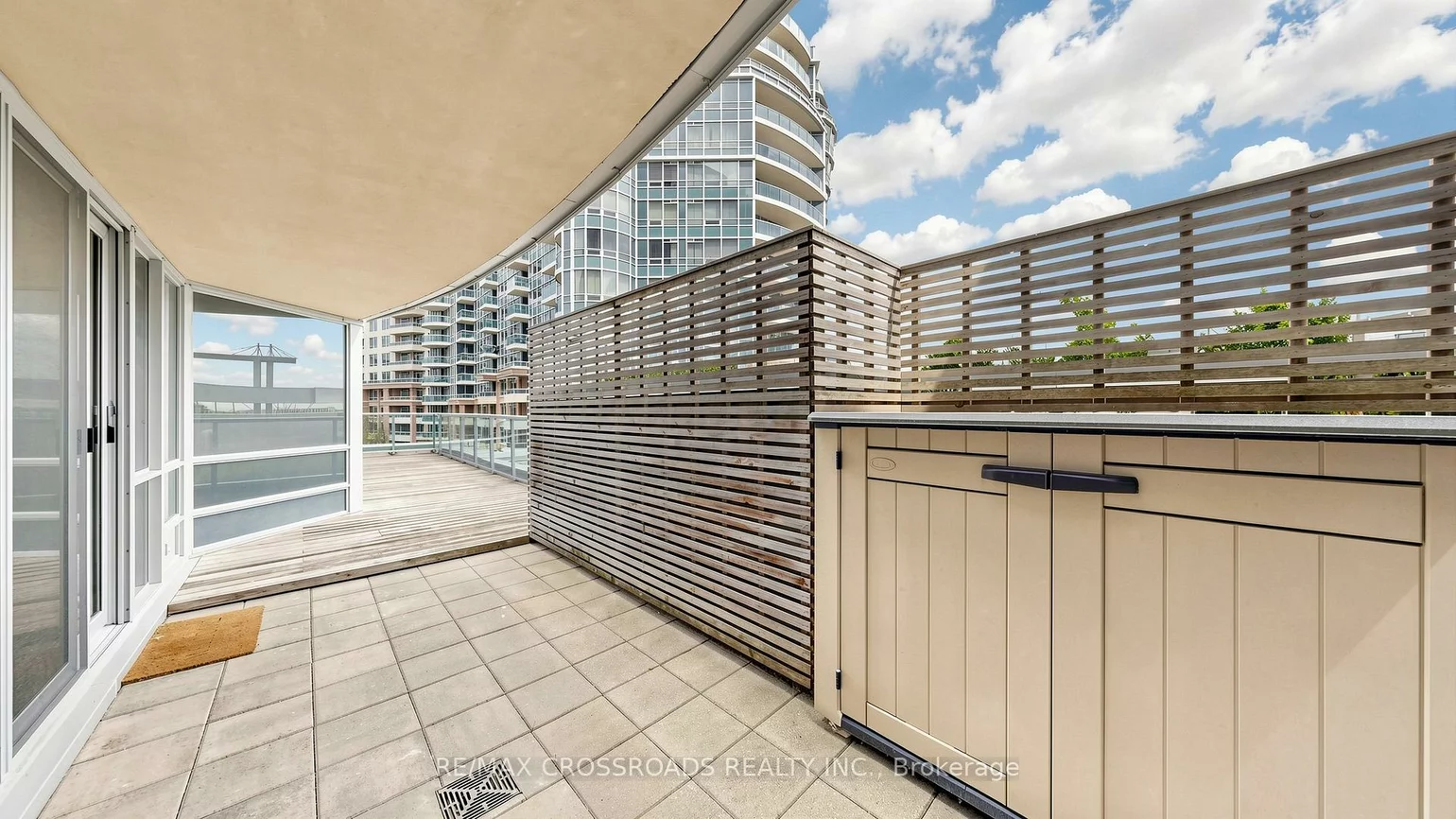 23, Cox, Unionville, Markham