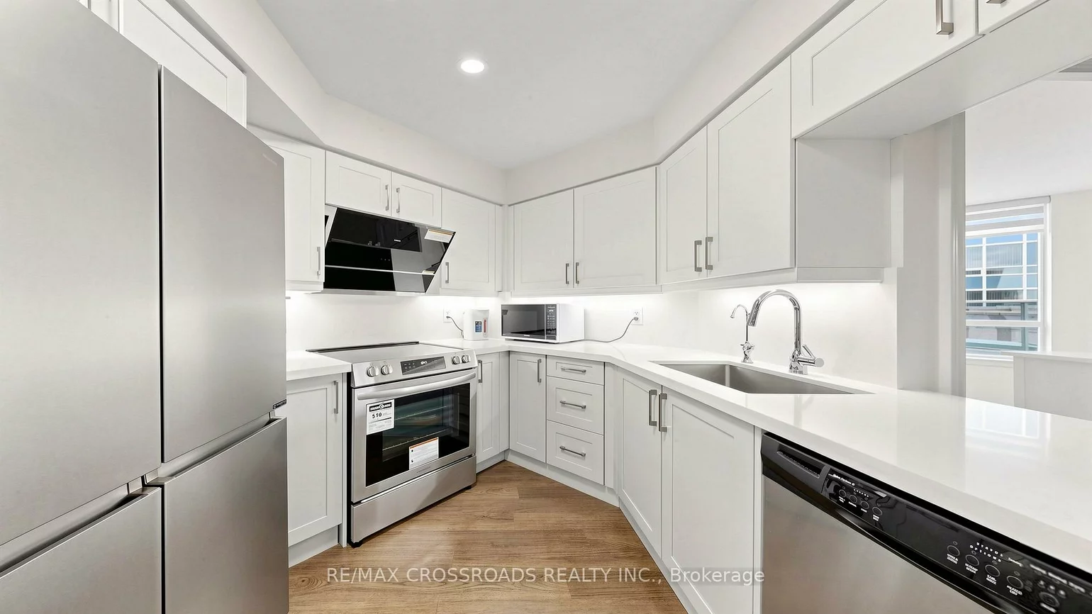 23, Cox, Unionville, Markham