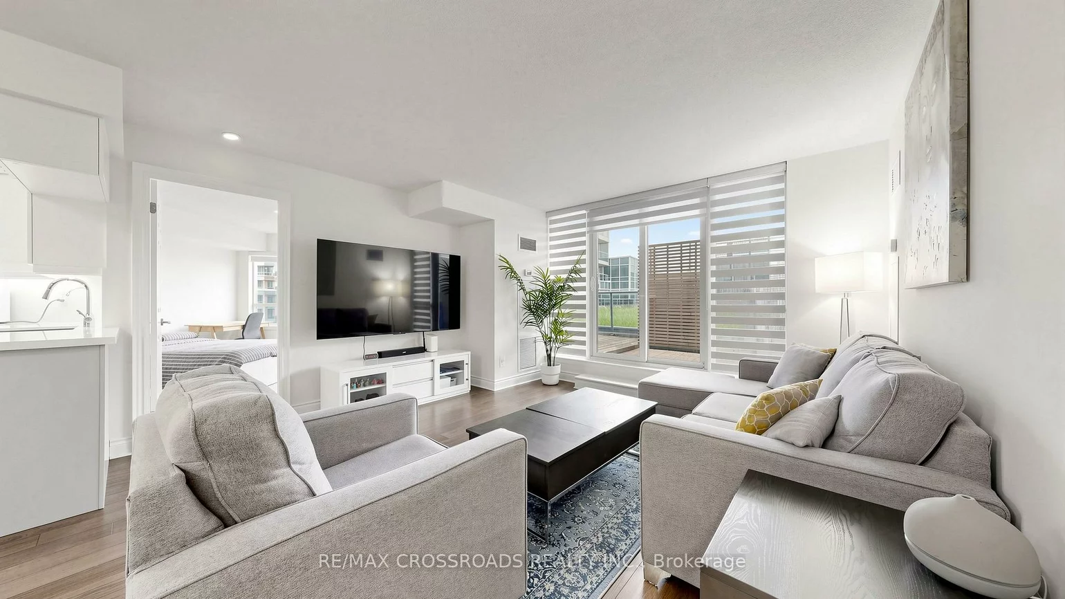 23, Cox, Unionville, Markham