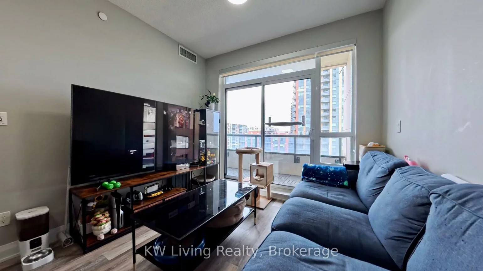 15, Water Walk, Unionville, Markham