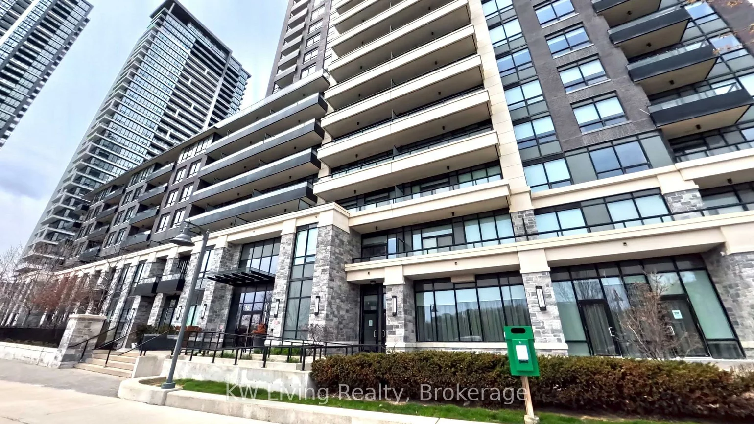 15, Water Walk, Unionville, Markham