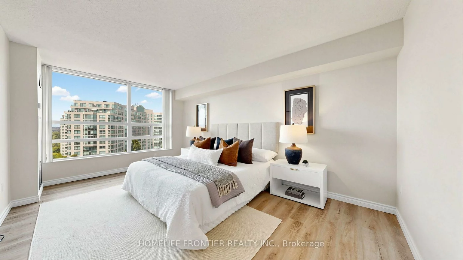 7825, Bayview, Aileen-Willowbrook, Markham