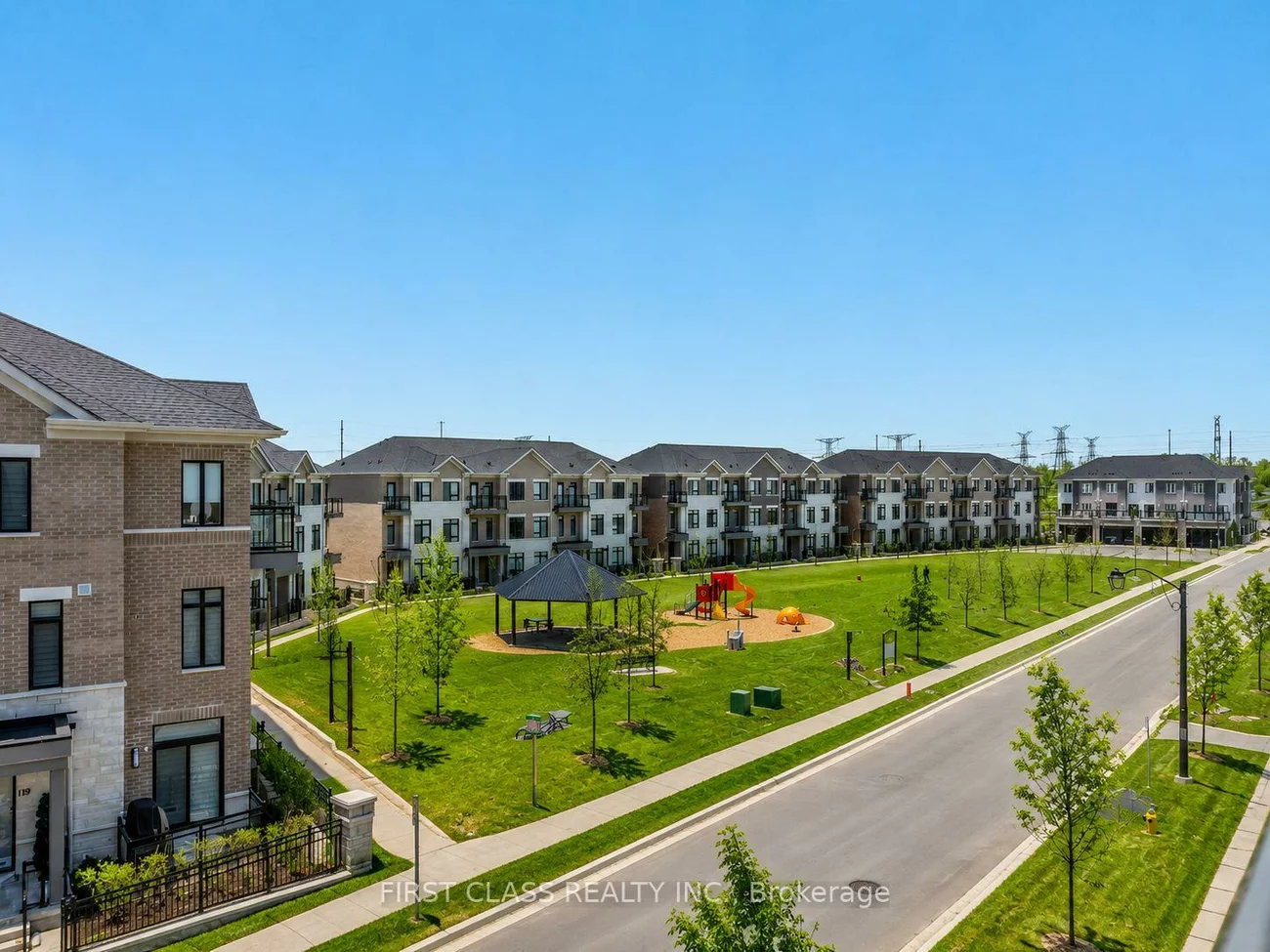 56, Active, Commerce Valley, Markham