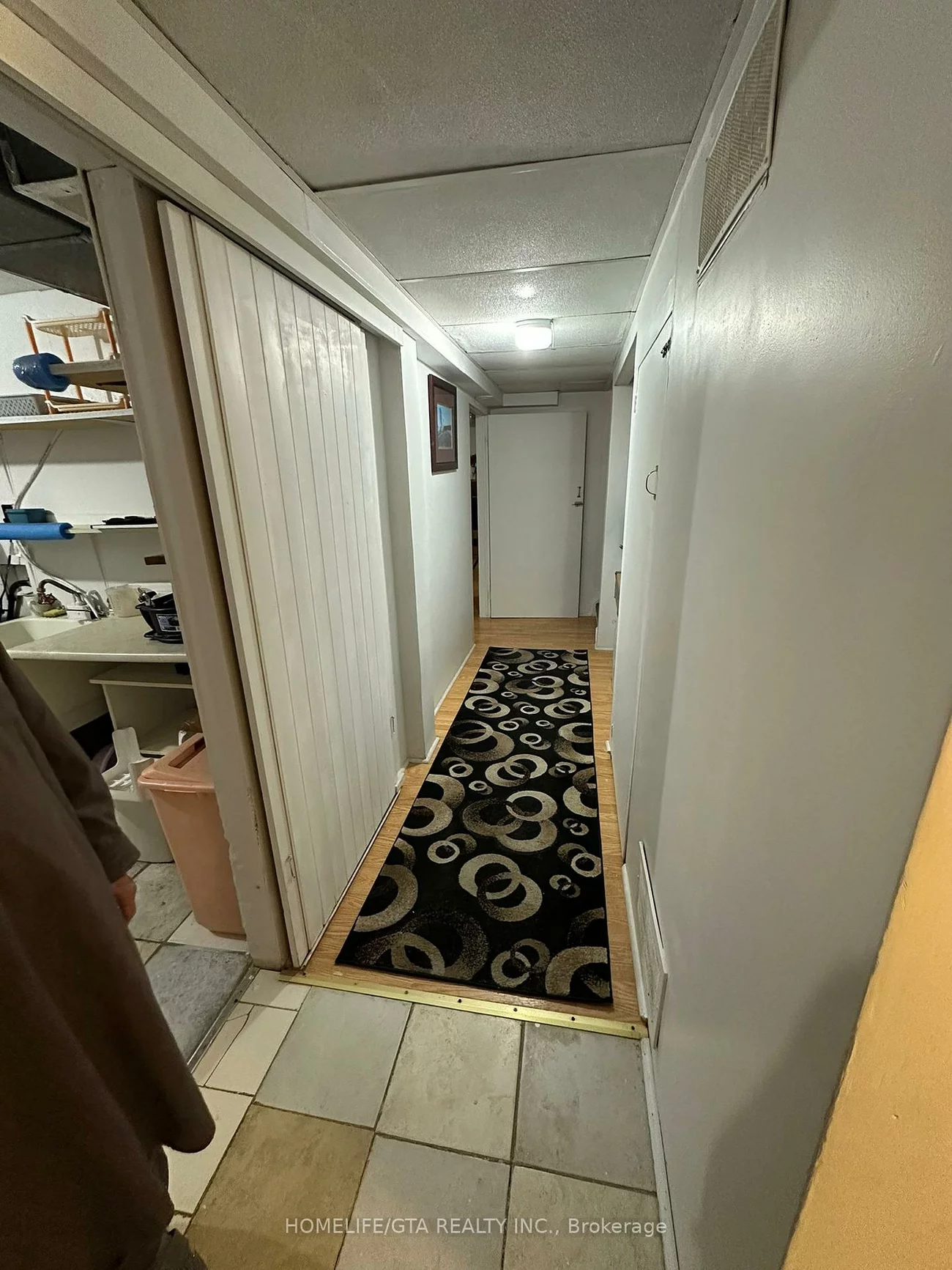 7325, Markham, Cedarwood, Markham