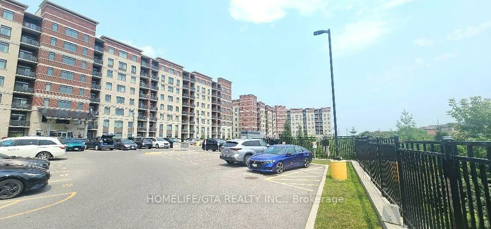 7325, Markham, Cedarwood, Markham