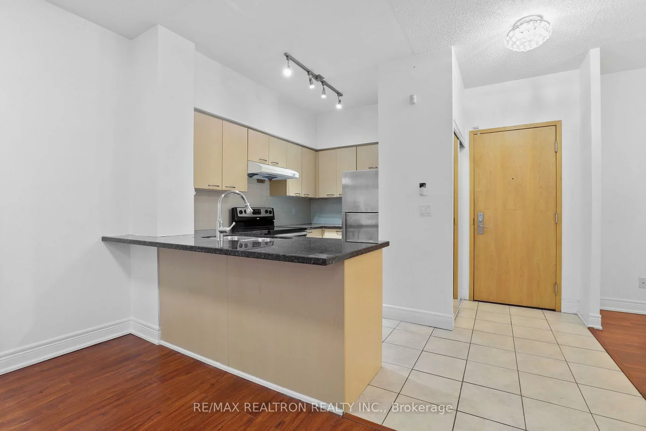 48, Suncrest, Commerce Valley, Markham