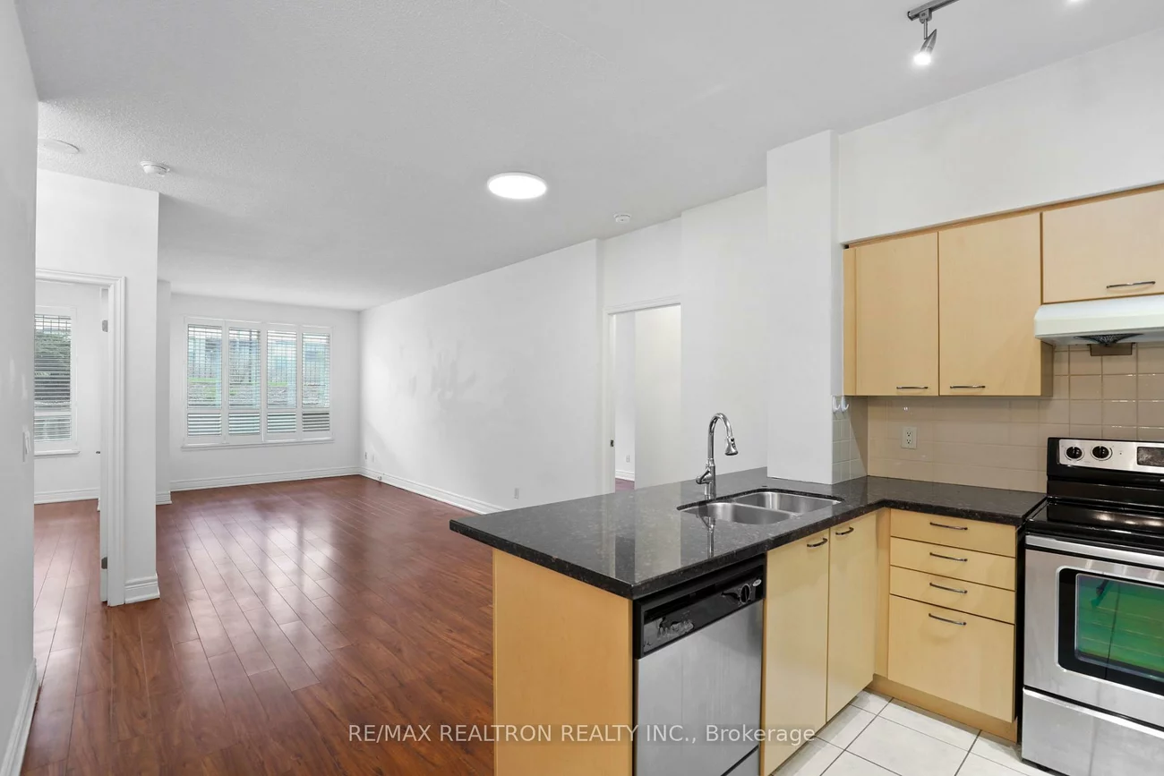 48, Suncrest, Commerce Valley, Markham