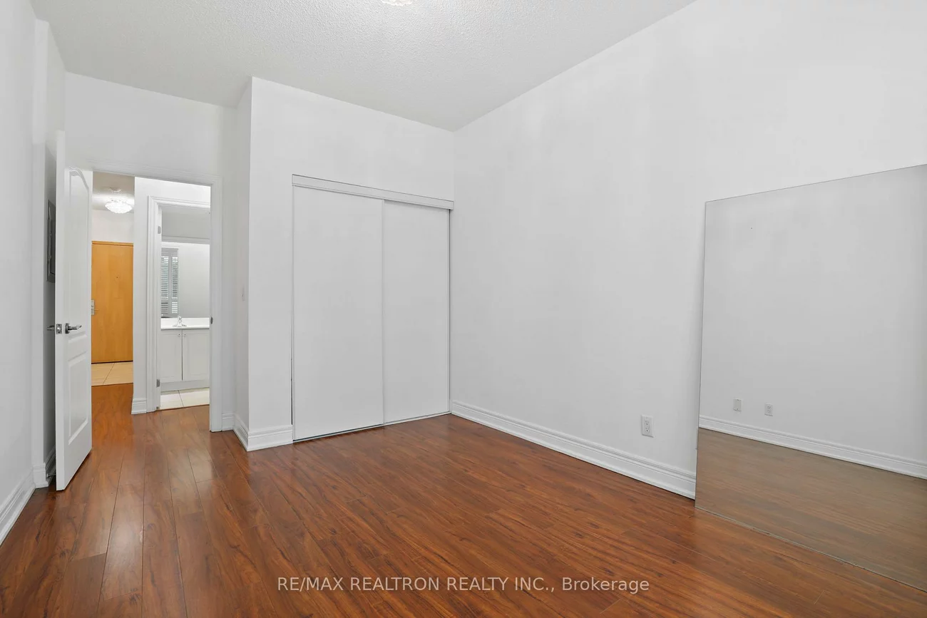 48, Suncrest, Commerce Valley, Markham
