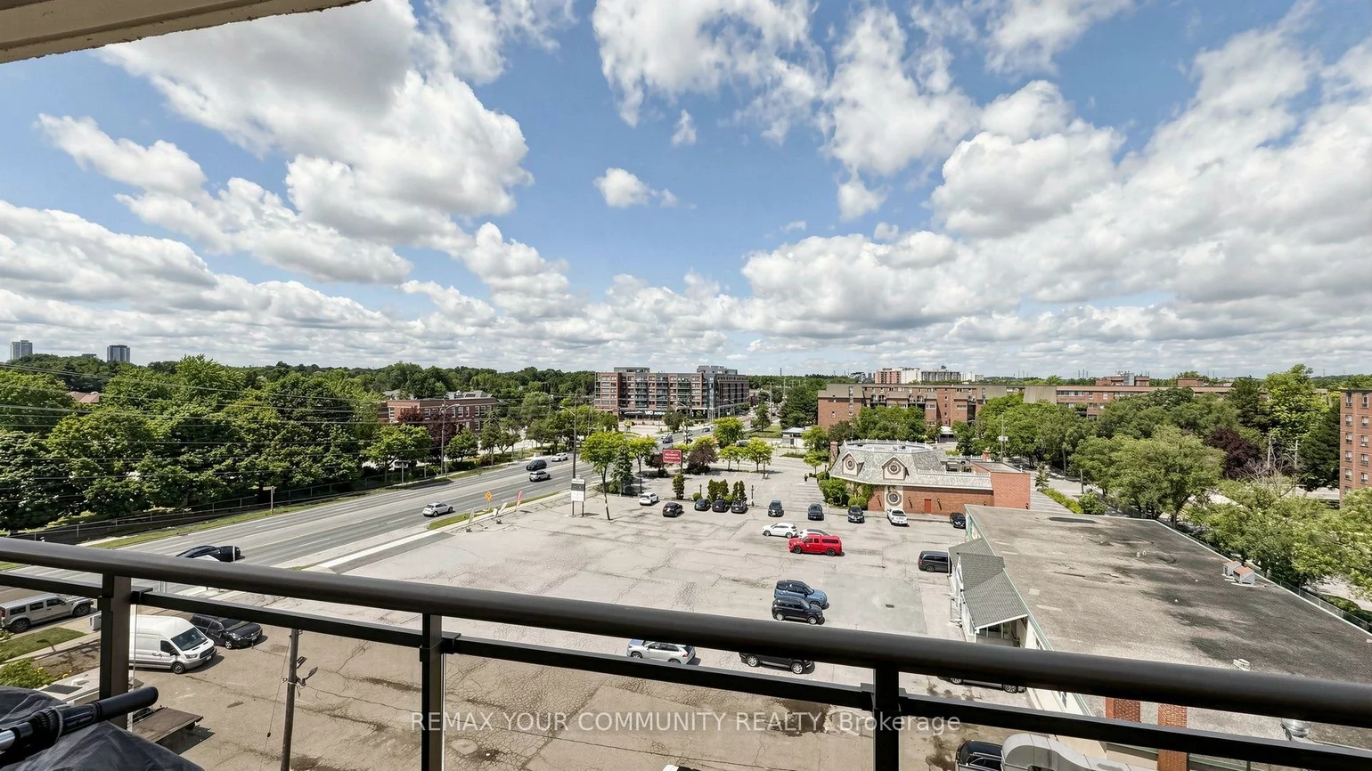 180, Dudley, Thornhill, Markham