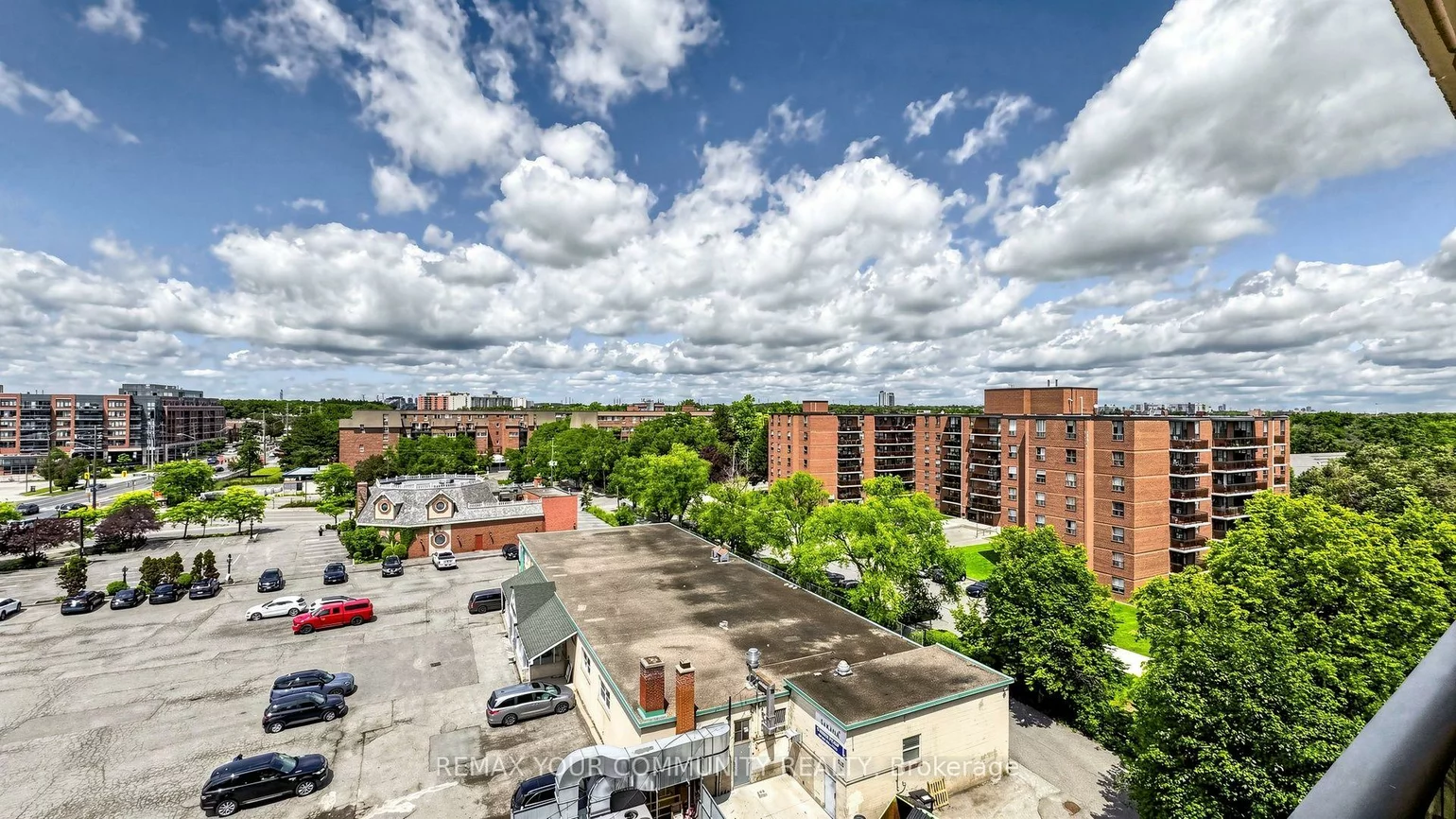 180, Dudley, Thornhill, Markham