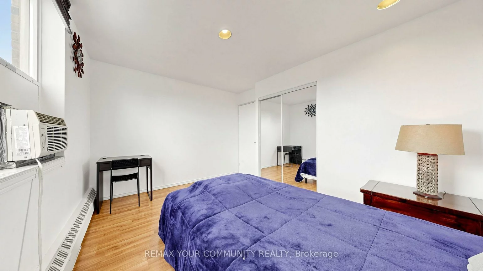 180, Dudley, Thornhill, Markham