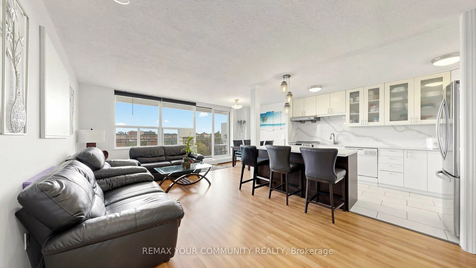 180, Dudley, Thornhill, Markham