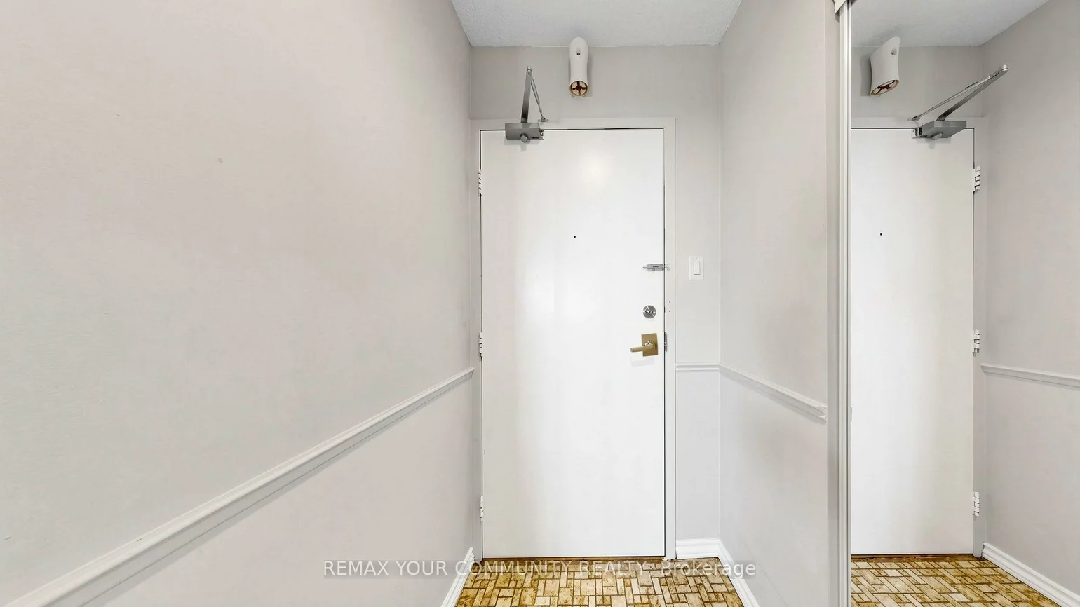 180, Dudley, Thornhill, Markham