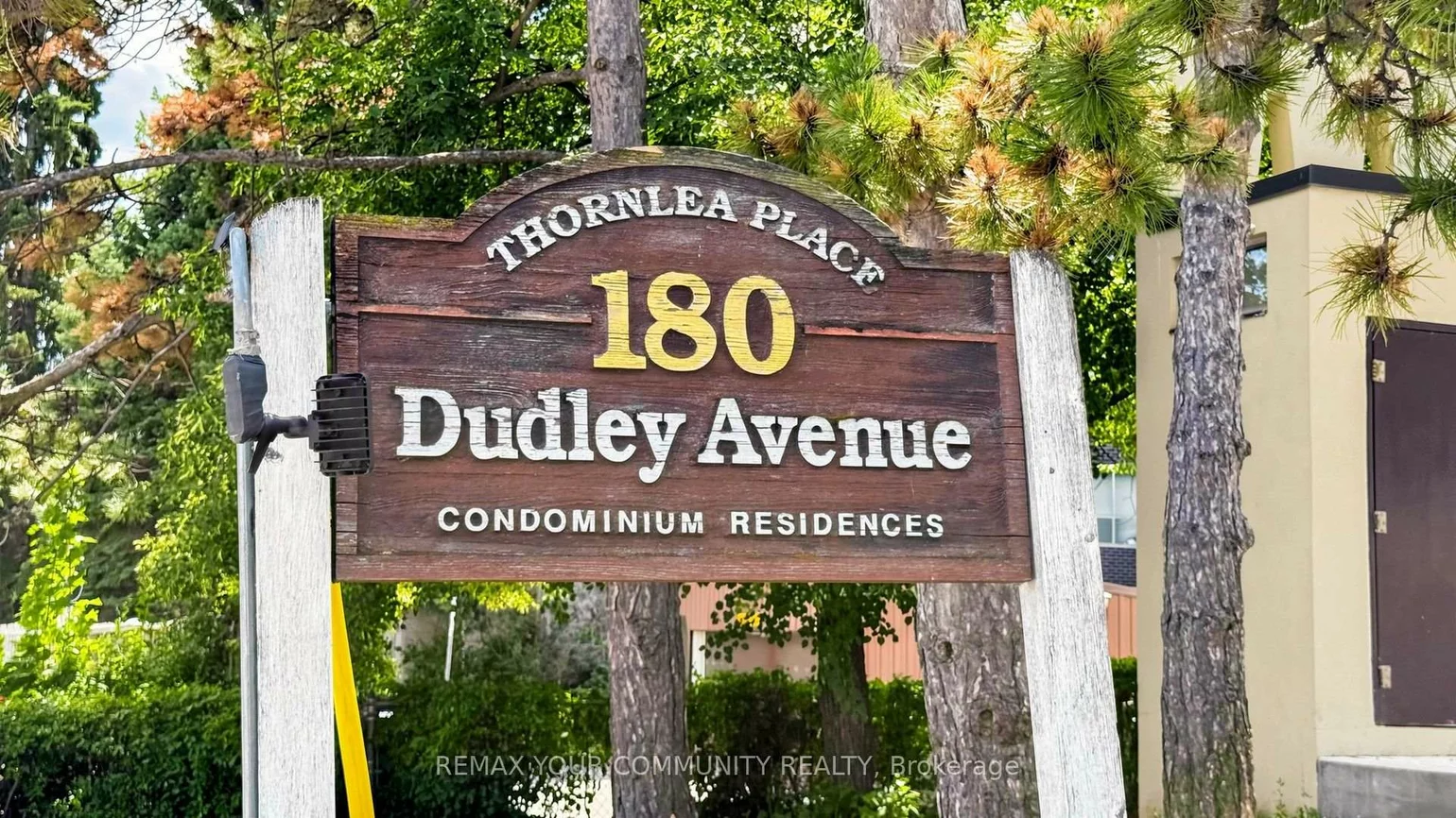 180, Dudley, Thornhill, Markham