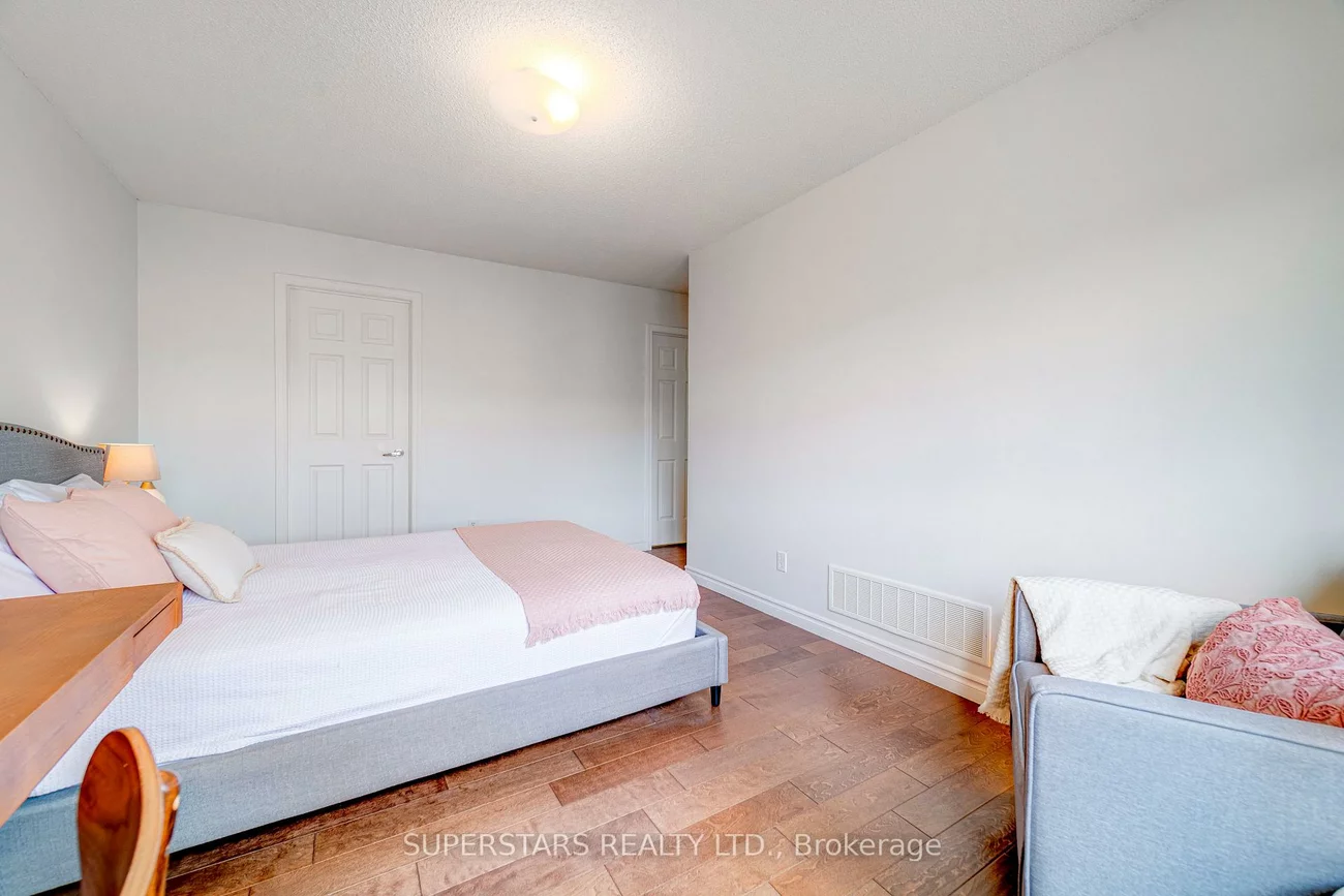 10, Cox, Unionville, Markham