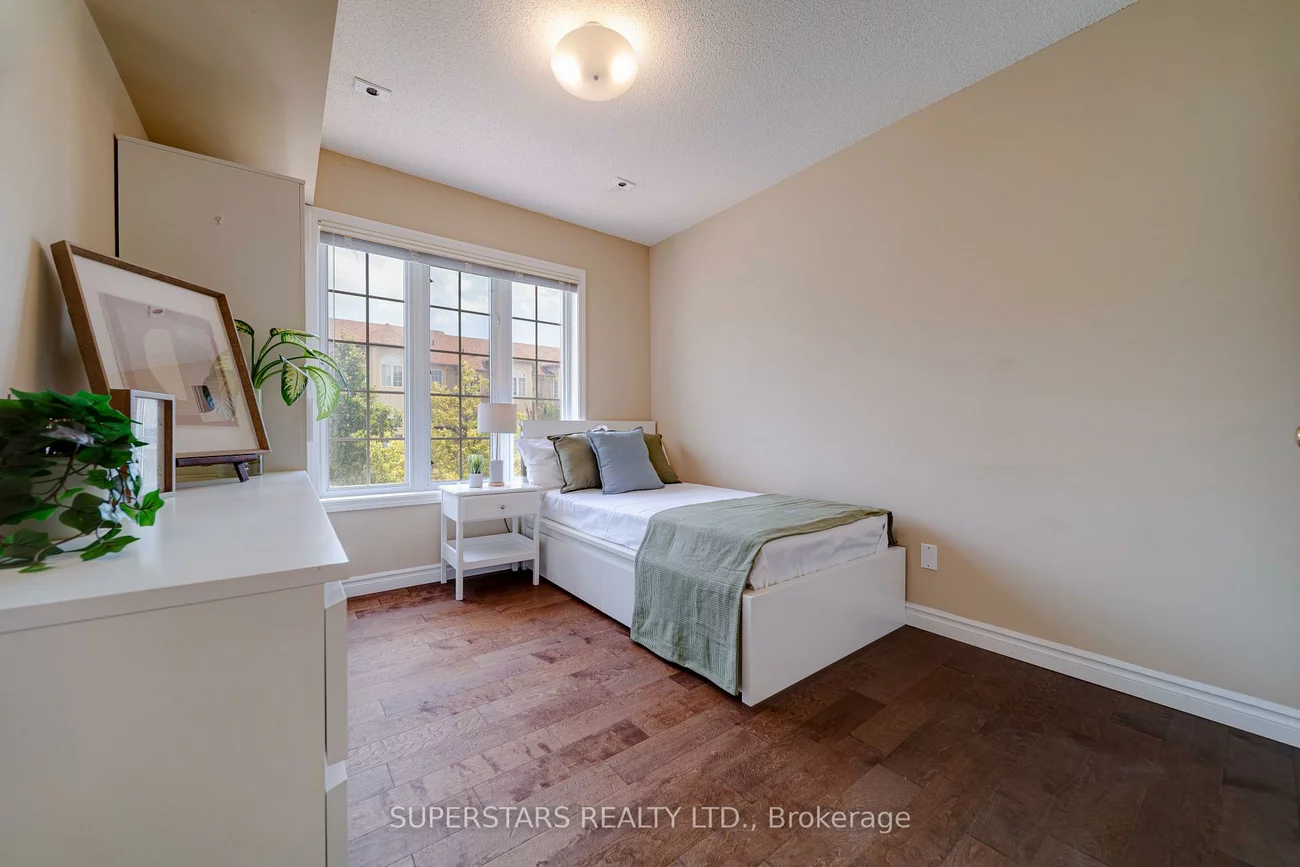 10, Cox, Unionville, Markham