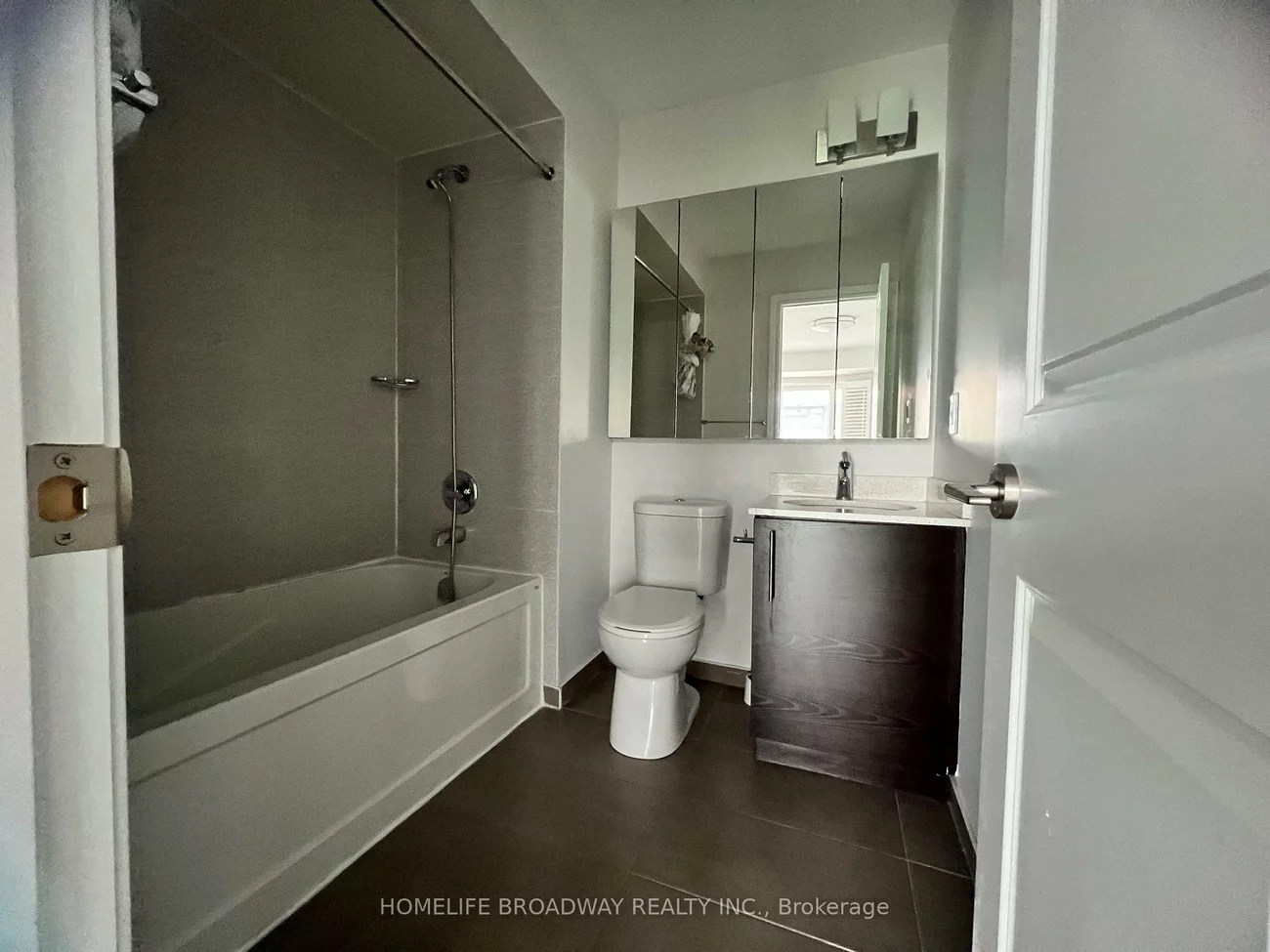 303, South Park, Commerce Valley, Markham