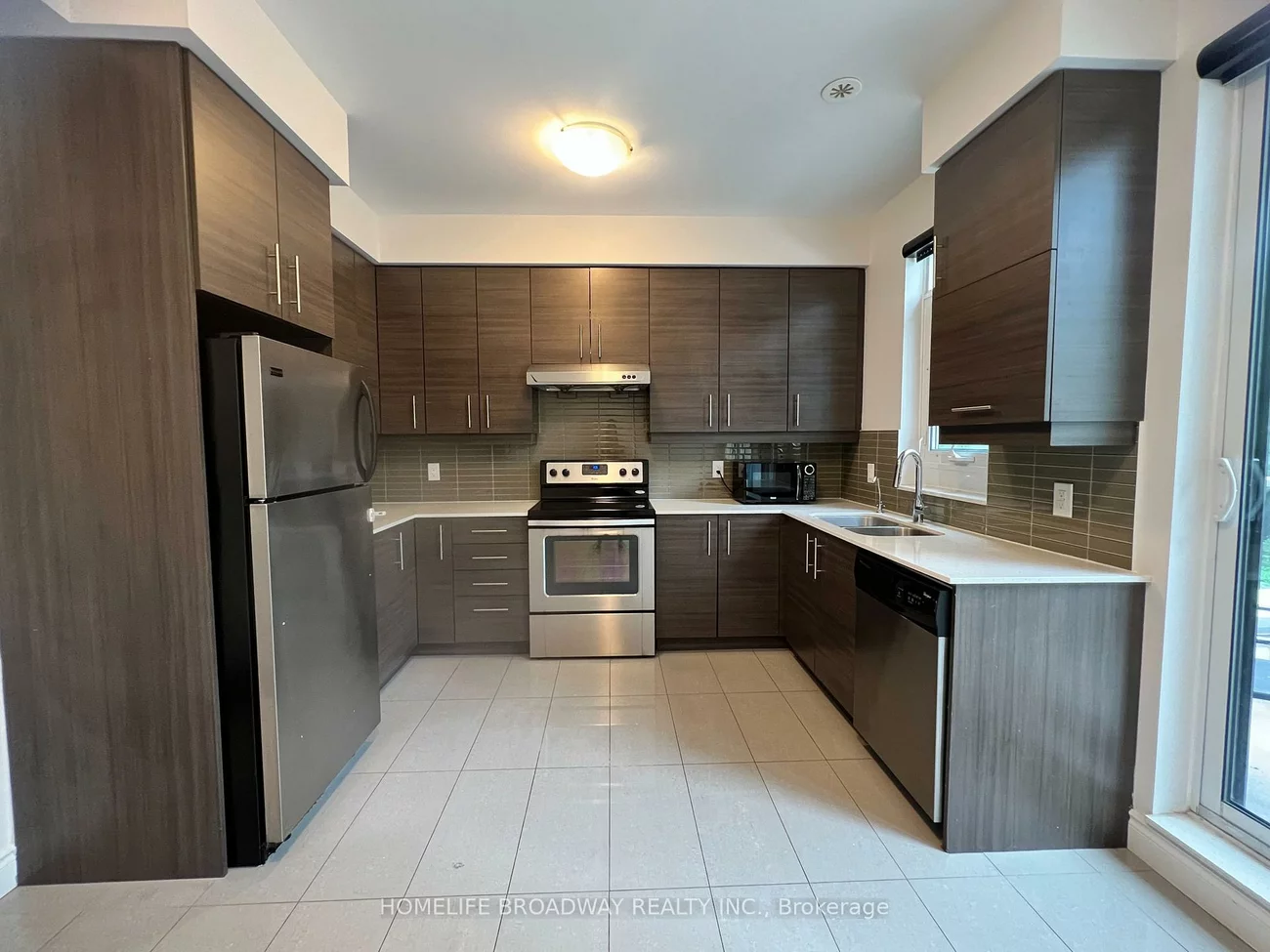 303, South Park, Commerce Valley, Markham