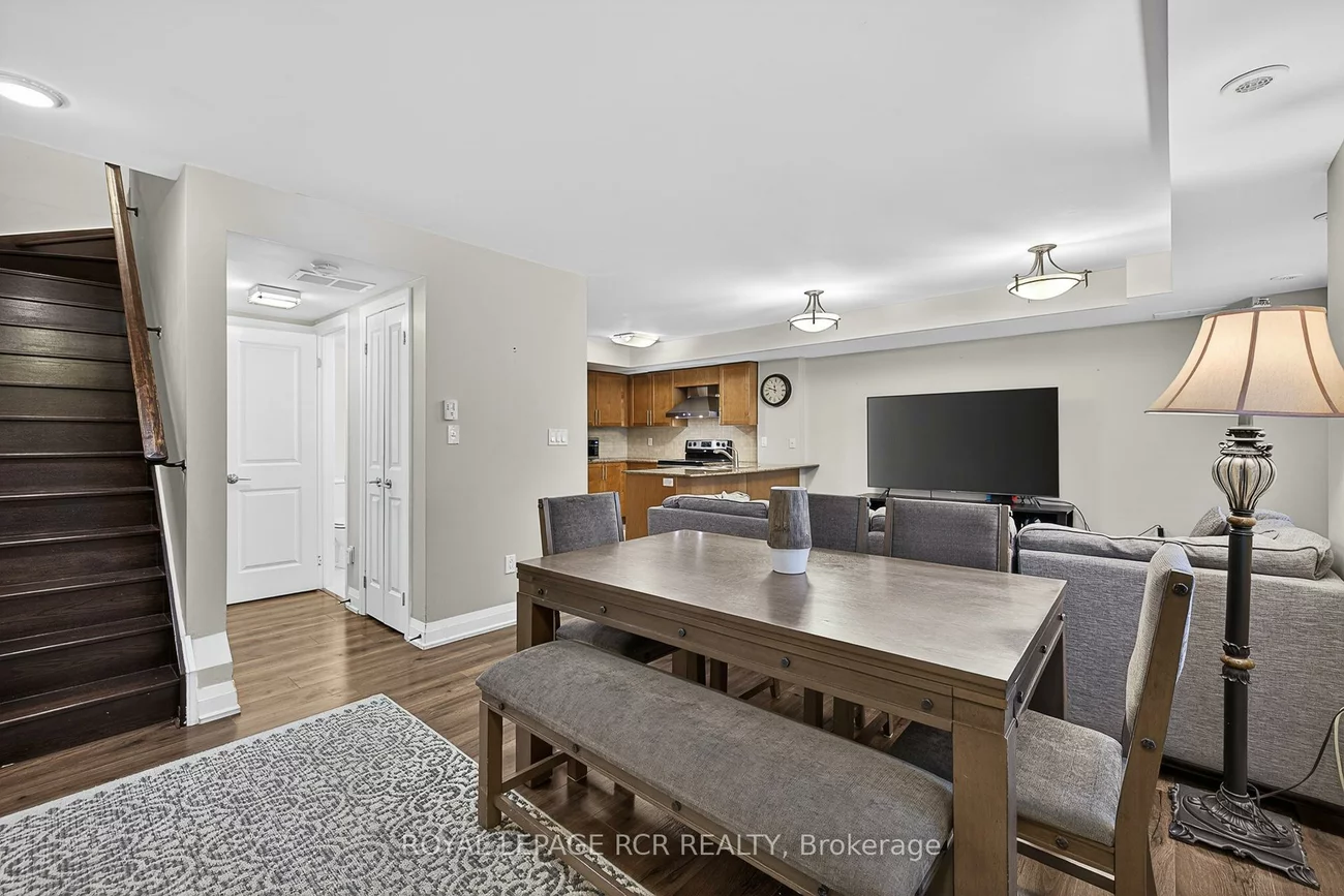 326, John, Aileen-Willowbrook, Markham