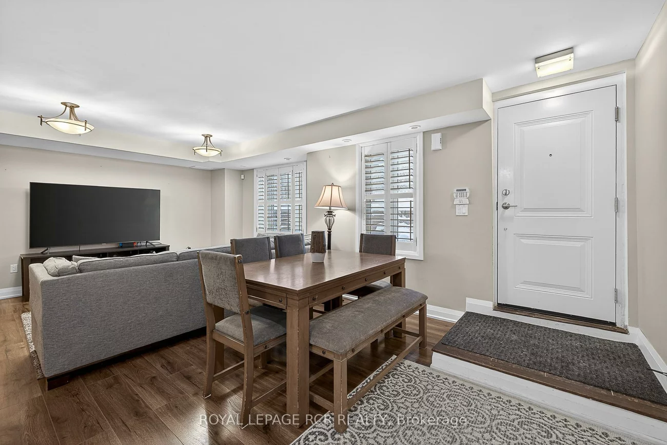 326, John, Aileen-Willowbrook, Markham