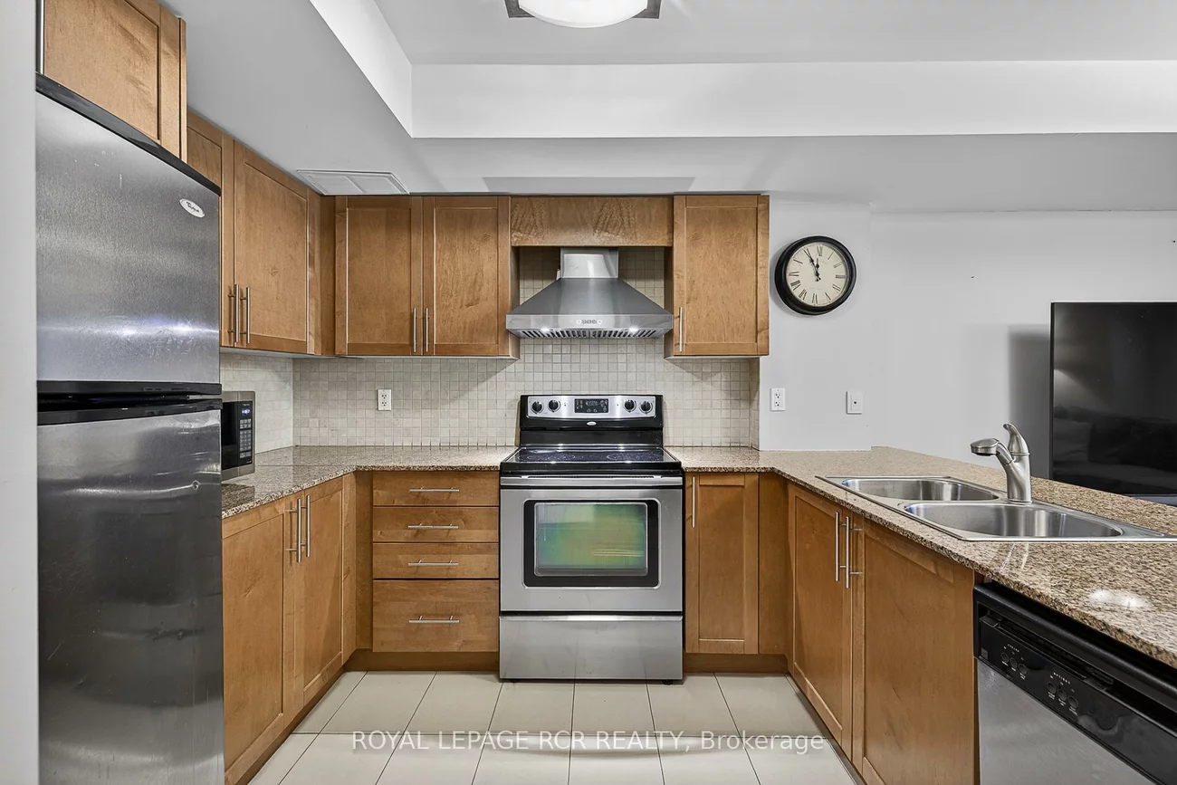 326, John, Aileen-Willowbrook, Markham
