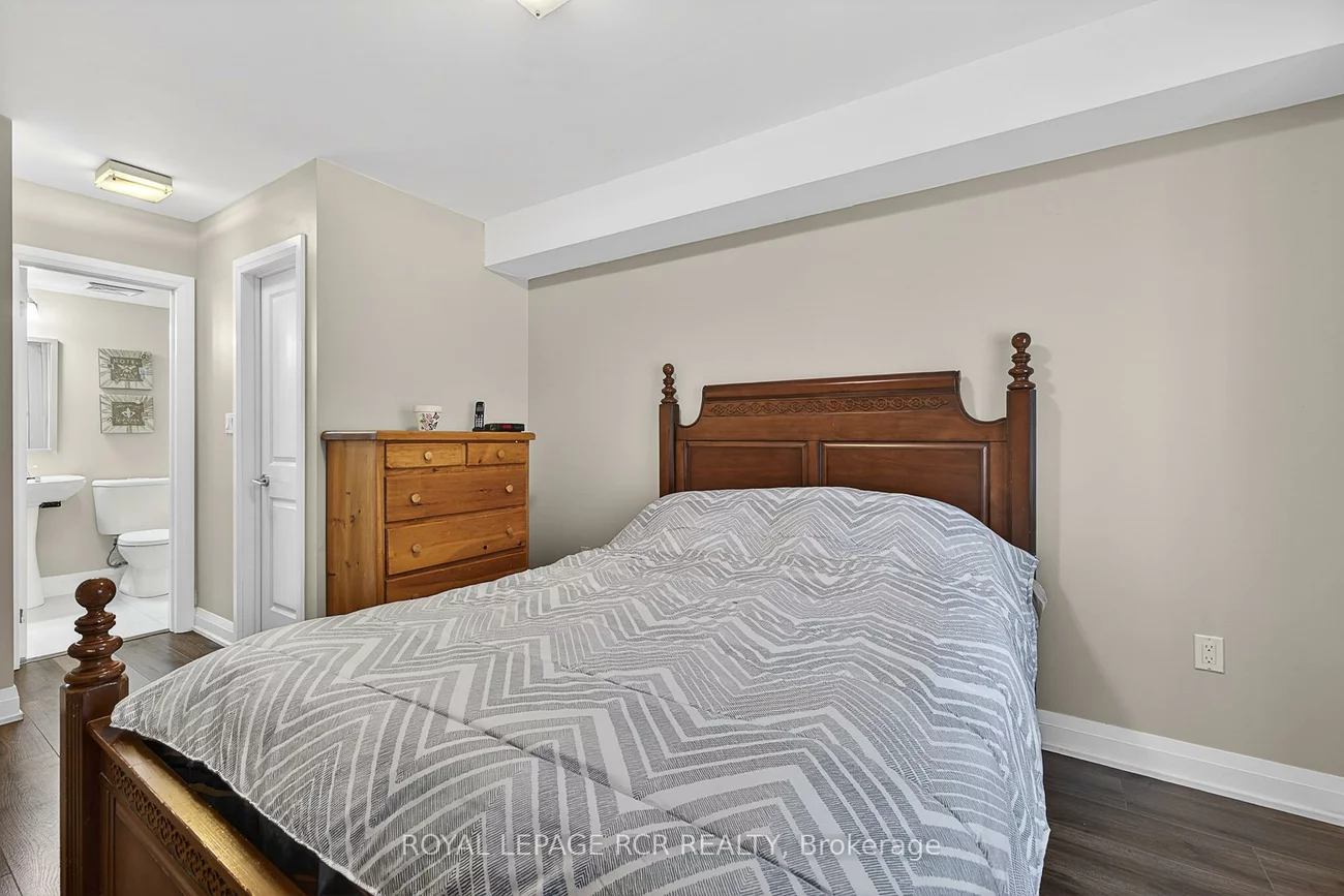 326, John, Aileen-Willowbrook, Markham