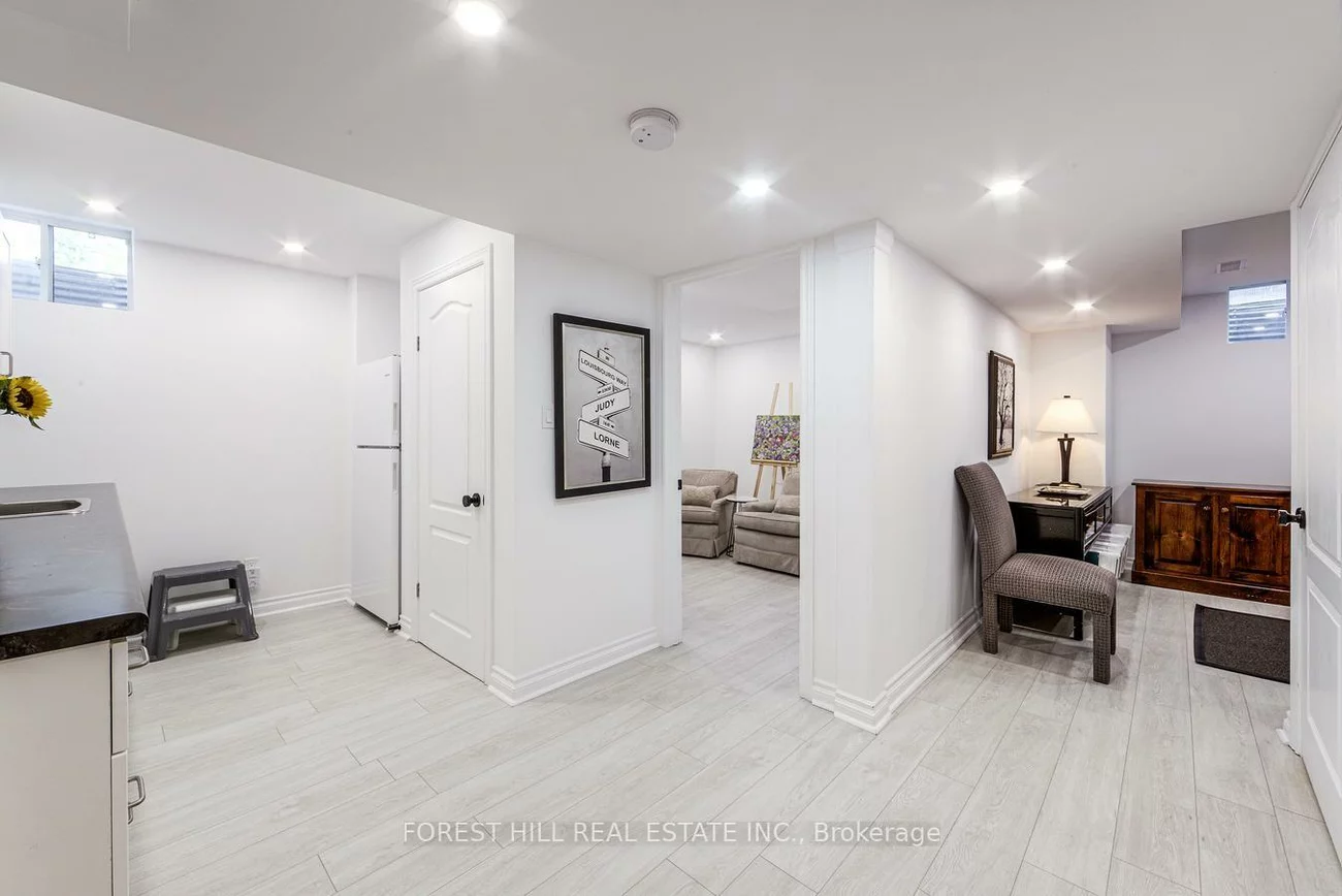 69, Louisbourg, Greensborough, Markham