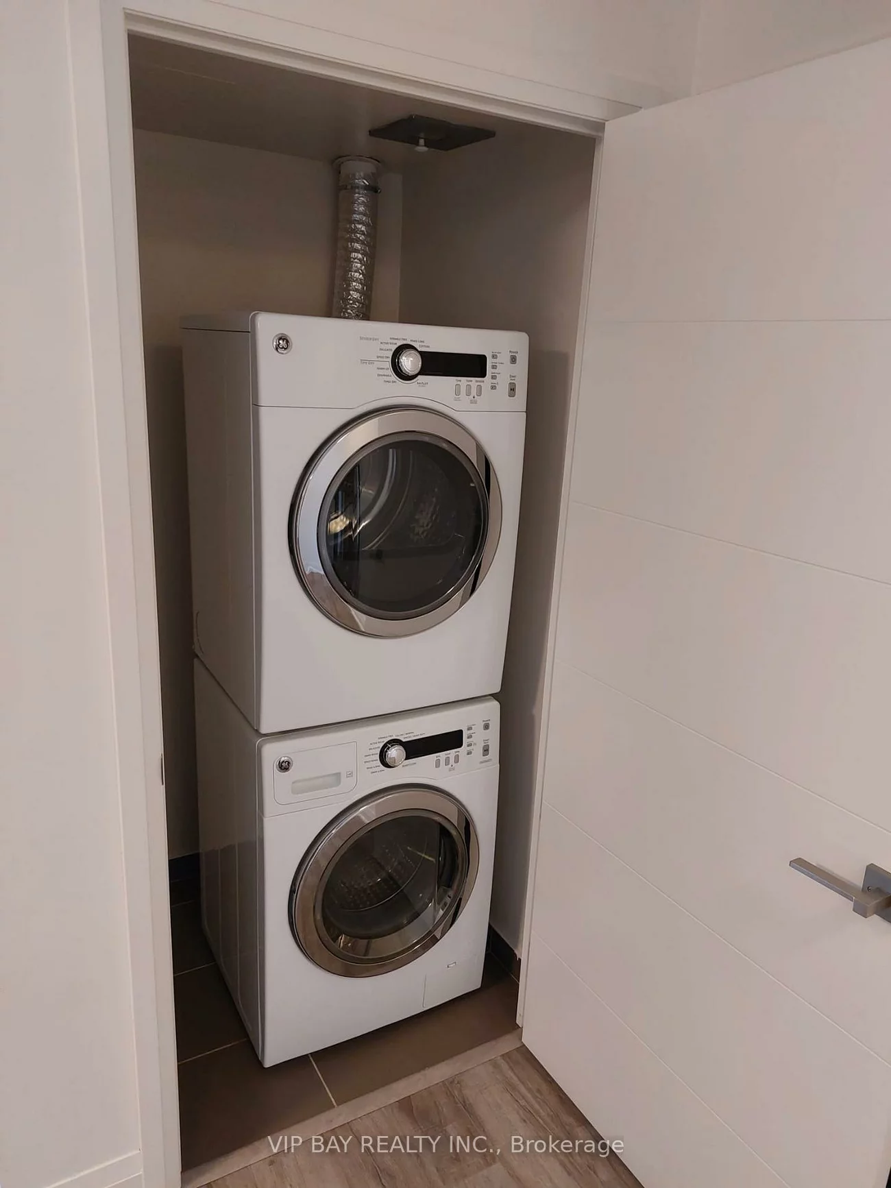 18, Uptown, Unionville, Markham