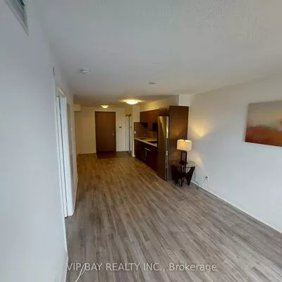 18, Uptown, Unionville, Markham