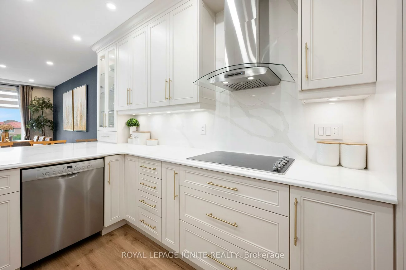 7340, Markham, Middlefield, Markham