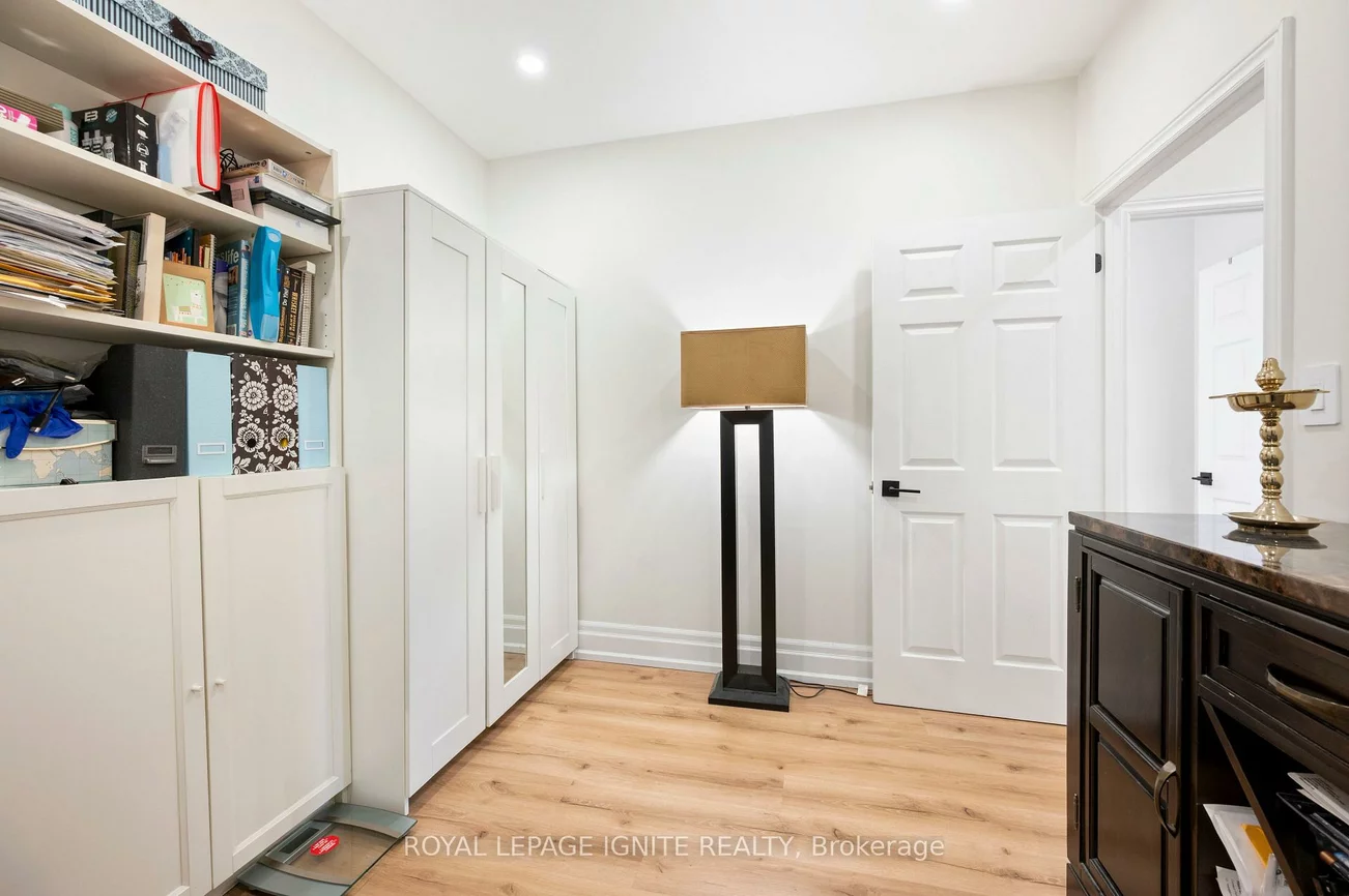 7340, Markham, Middlefield, Markham