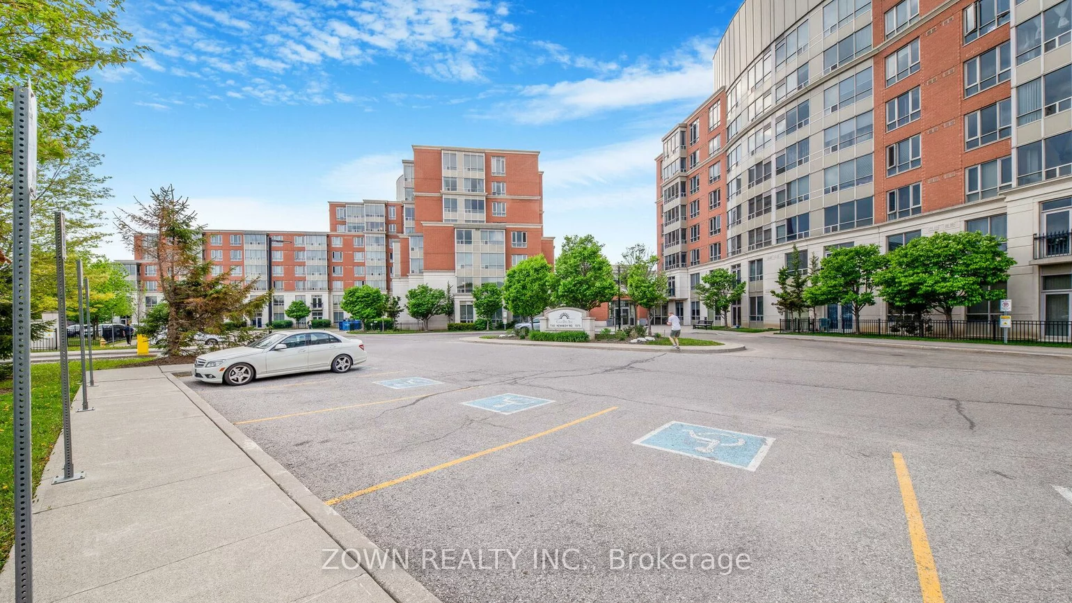 7363, Kennedy, Milliken Mills East, Markham