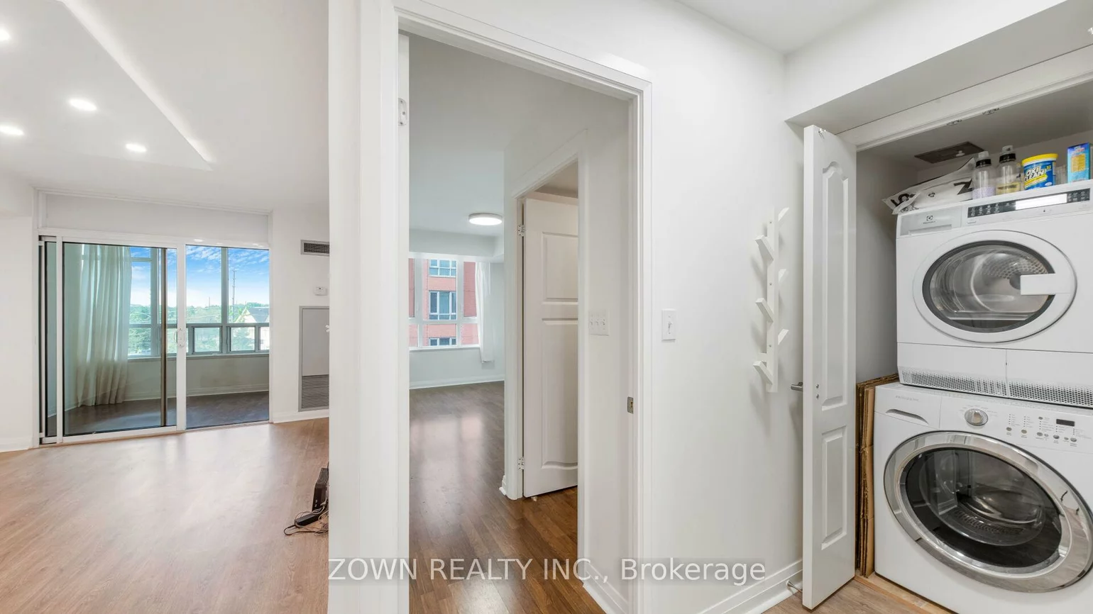 7363, Kennedy, Milliken Mills East, Markham