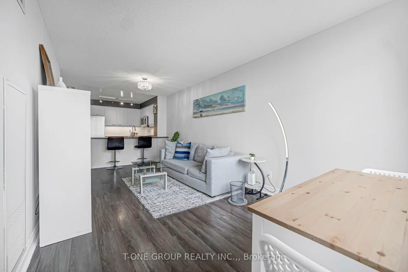 48, Suncrest, Commerce Valley, Markham