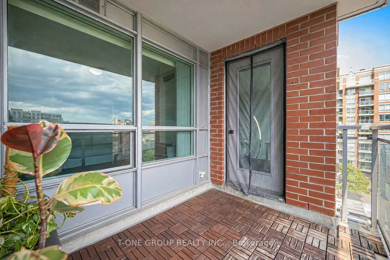 48, Suncrest, Commerce Valley, Markham
