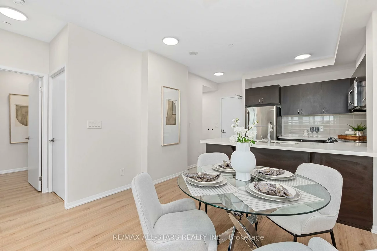 540, Bur Oak, Berczy, Markham