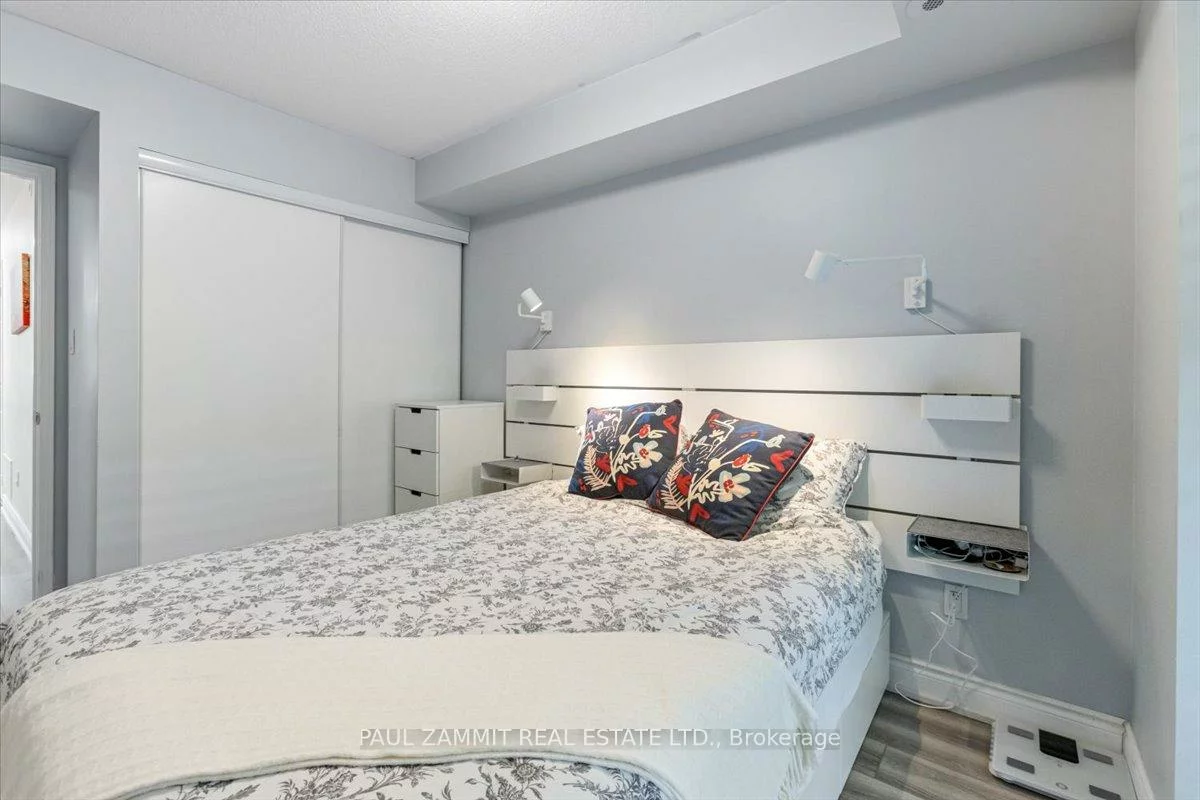 310, John, Aileen-Willowbrook, Markham