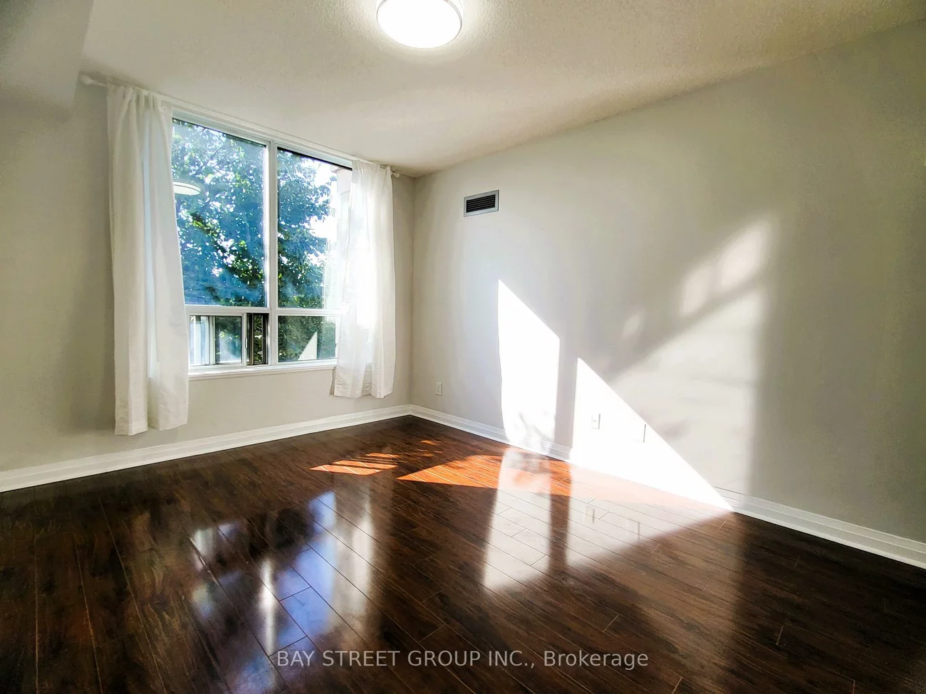 7363, Kennedy, Milliken Mills East, Markham
