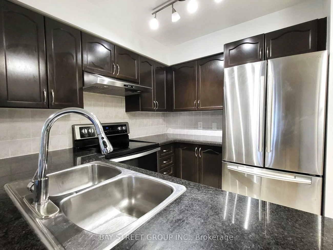 7363, Kennedy, Milliken Mills East, Markham