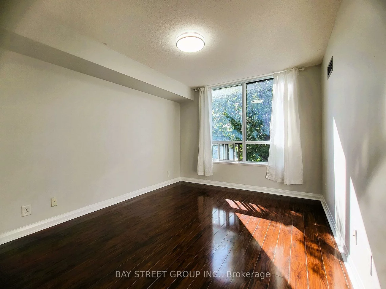 7363, Kennedy, Milliken Mills East, Markham