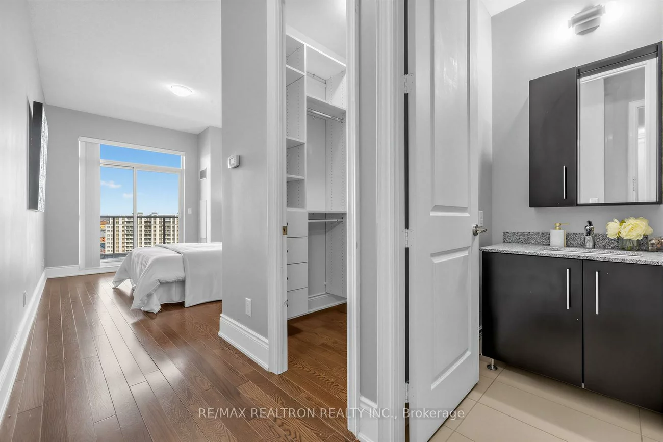 253, South Park, Commerce Valley, Markham
