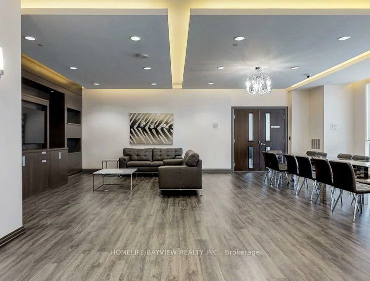 7165, YONGE, Grandview, Markham