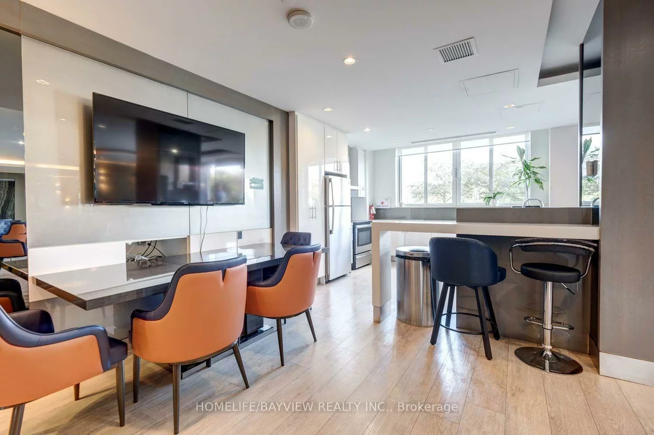 7165, YONGE, Grandview, Markham