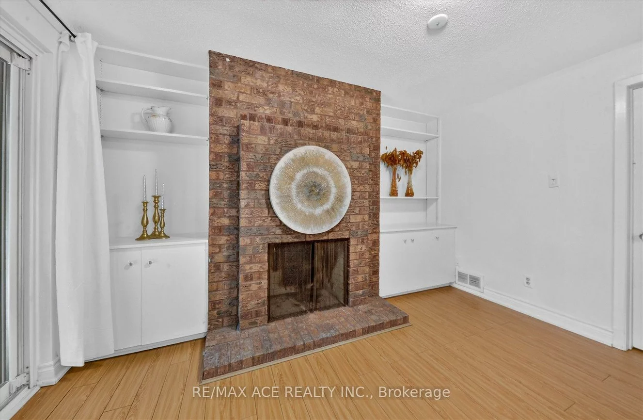 65, Cricklewood, Royal Orchard, Markham
